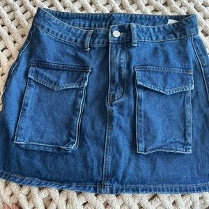 SHEIN Blue Denim Mini Skirt with Pockets